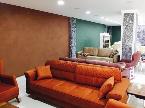 Turuncu tonlu salon duvarı